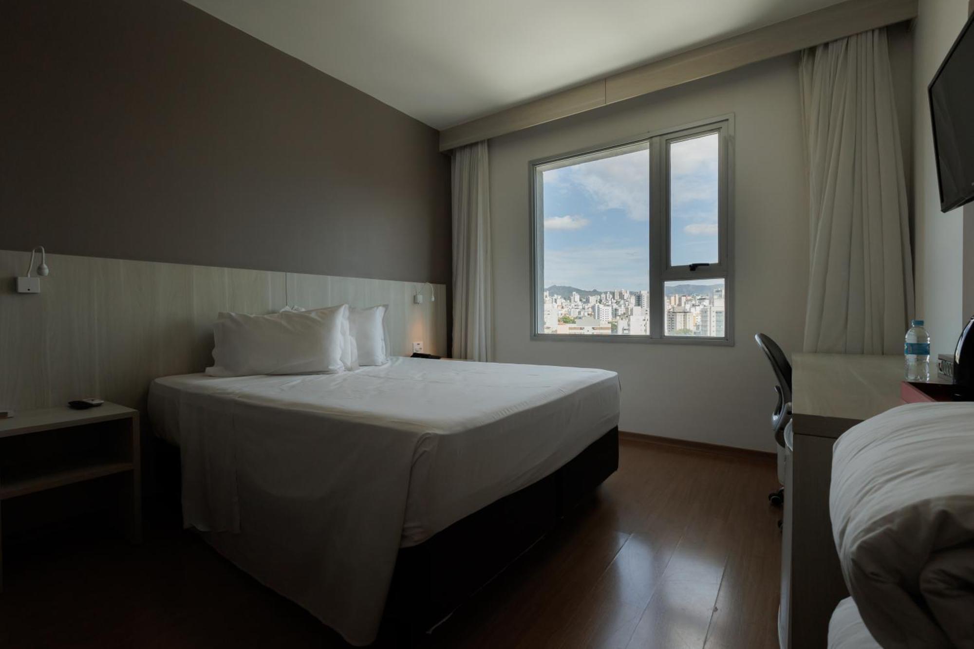 Esuites Belo Horizonte Minascasa Ngoại thất bức ảnh